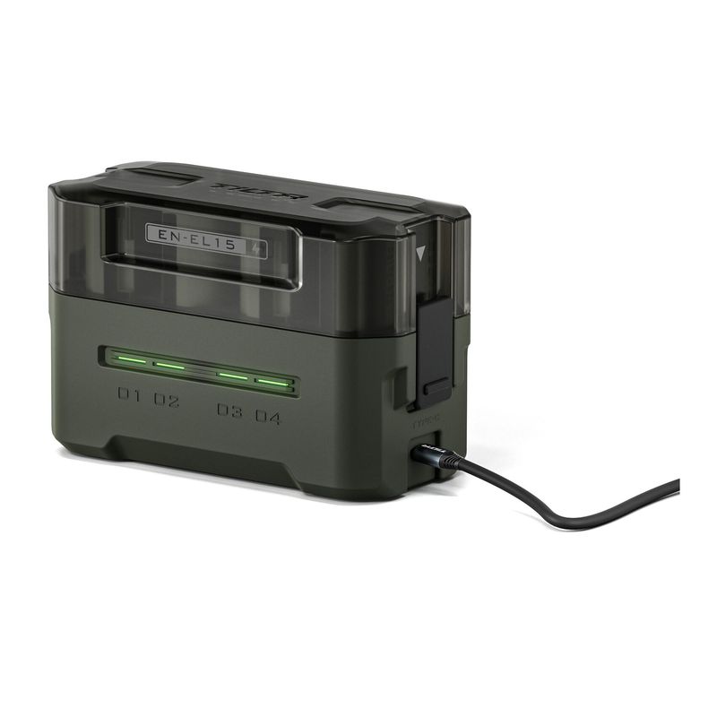 Tilta-Statie-de-Incarcare-Portabila-pentru-Bateriile-EN-EL15C-4-Canale-cu-4-Baterii-Verde.3
