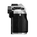 OM-System-OM-5-Mark-II-Aparat-Foto-Mirrorless-20MP-Video-4K-Body-Argintiu.4