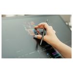 wacom-cintiq-24-touch_gallery-6
