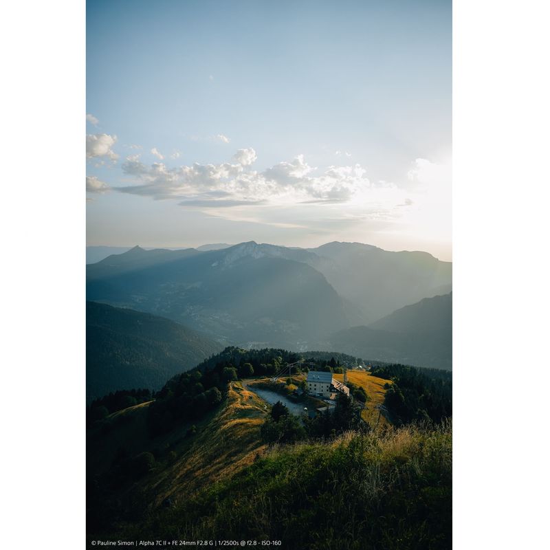 SonyAlpha7CIIAparatFotoMirrorlessFullFrame4K33MP10fpsKitcuObiectivFE2860mmF456Negru