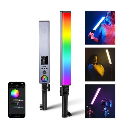 Neewer BH30S Lampa Video LED RBG 2500K-10000K Acumulator 4150mAh Integrat