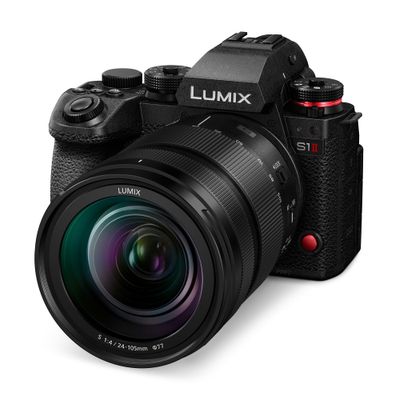 Panasonic Lumix S1 II Aparat Foto Mirrorless Full Frame 24MP Video 6K cu Obiectiv 24-105mm