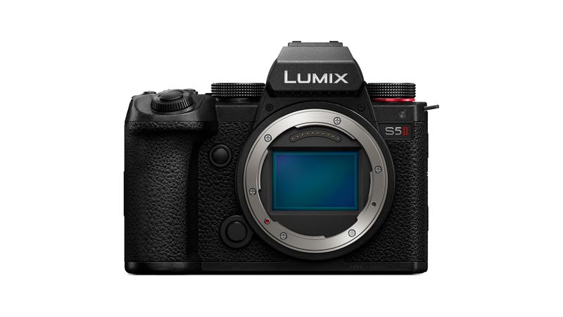 Panasonic LUMIX S5 II Aparat Foto Mirrorless Full Frame Kit cu
