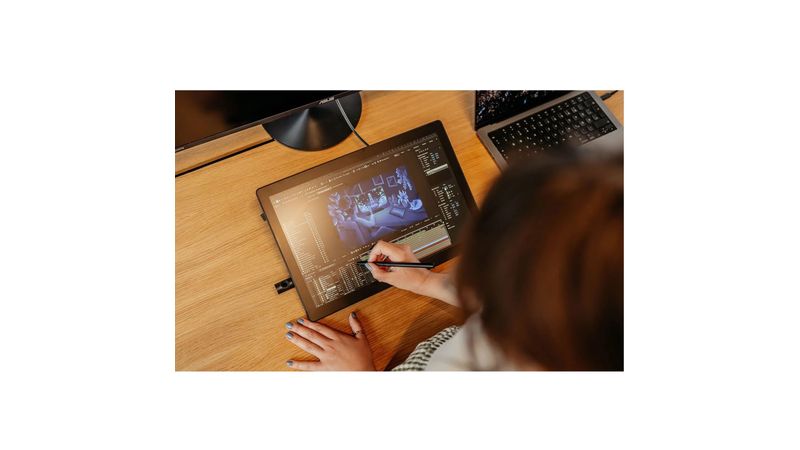Wacom Cintiq 16 2025 Tableta Grafica -f64.ro - F64.ro
