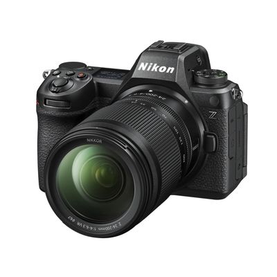 Nikon Z6 III Aparat Foto Mirrorless Full Frame 24MP Video 6K cu Obiectiv Z 24-200 F4-6.3 VR