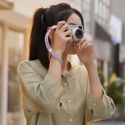 PGYTECH Slim Trendy Curea de Mana pt Camera Mov (Lilac Purple)