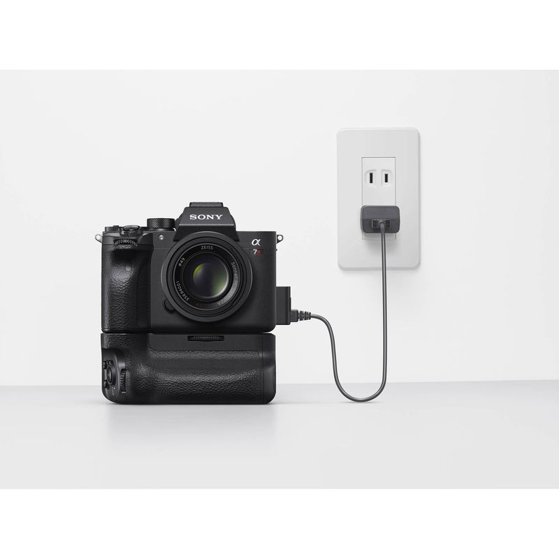 SonyVGC4EMGripVerticalpentruSonyA7RIV