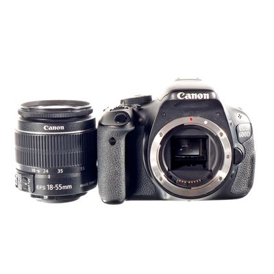 Canon 600D + 18-55mm F3.5-5.6 IS II SH-1032582