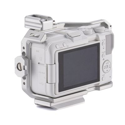 Tilta Full Camera Cage pentru Canon R50 V Silver