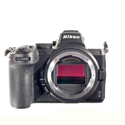 Nikon Z5 - Body SH-1033565