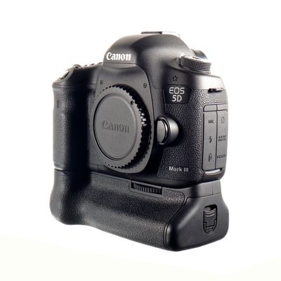 Canon 5D III + grip SH-1033321