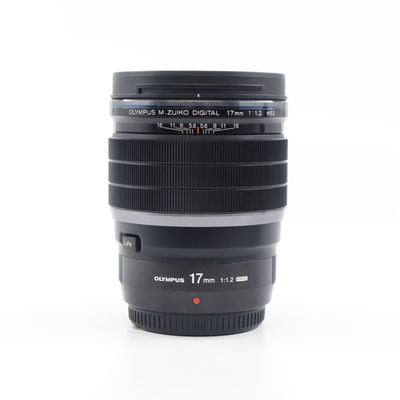 Olympus 17mm F/1.2 M. Zuiko Pro SH-1028734