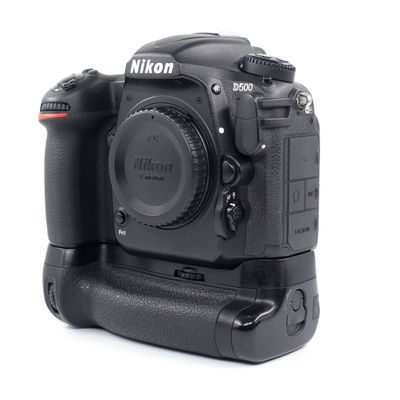 Nikon D500 Body + Grip Nikon MB-D17 SH-1033874