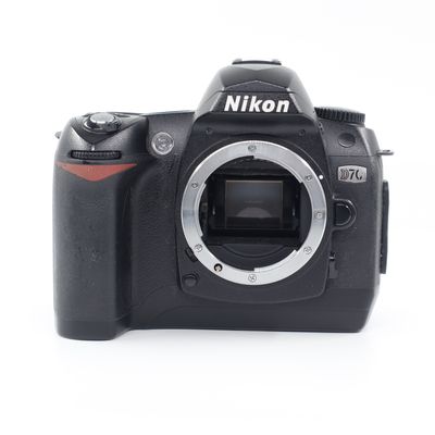 Nikon D70 SH-1034005