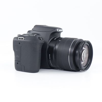 Canon 200D + Canon 18-55mm f3.5-5.6 SH-1034216