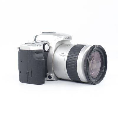 Minolta Dynax 5 +Minolta 28-80mm f/3.5-5.6 SH-1033869