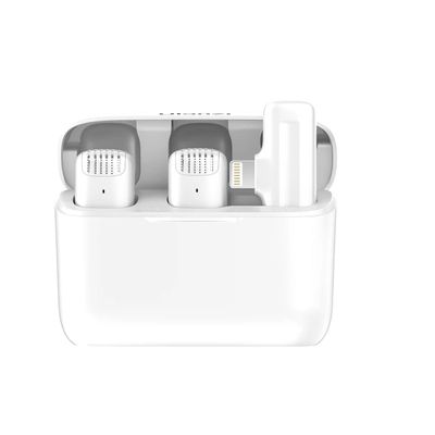 Resigilat: Ulanzi J12 3097 Sistem Wireless cu Microfon Lavaliera Lightning 2TX+ 1RX Alb - RS125078773-3