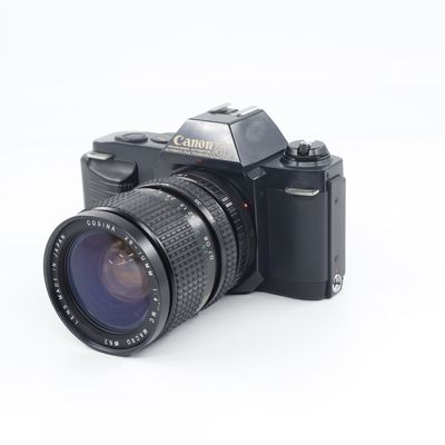 Canon T50 + Cosina 28-70mm F4 SH-1035277