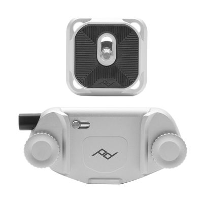 Peak Design Capture v3 cu Placuta cu Eliberare Rapida Argintiu