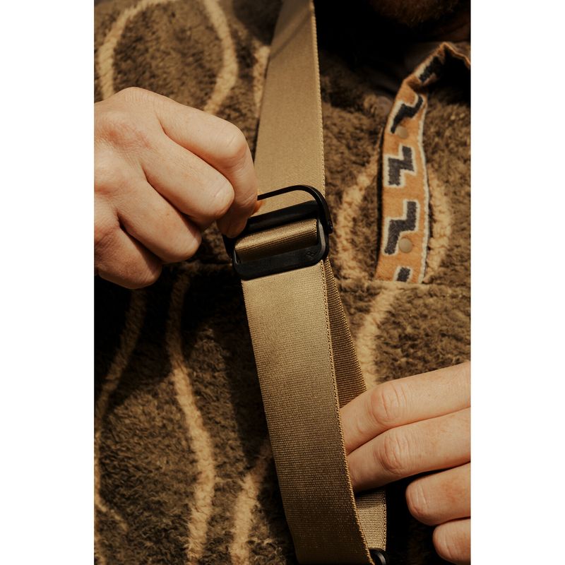 PeakDesignSlideCureadeUmarCoyote