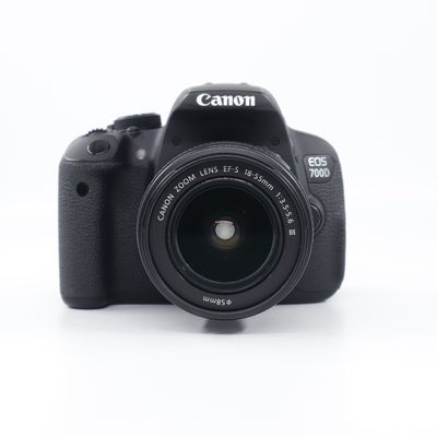 Canon 700D + Canon 18-55mm f3.5-5.6 SH-1036787