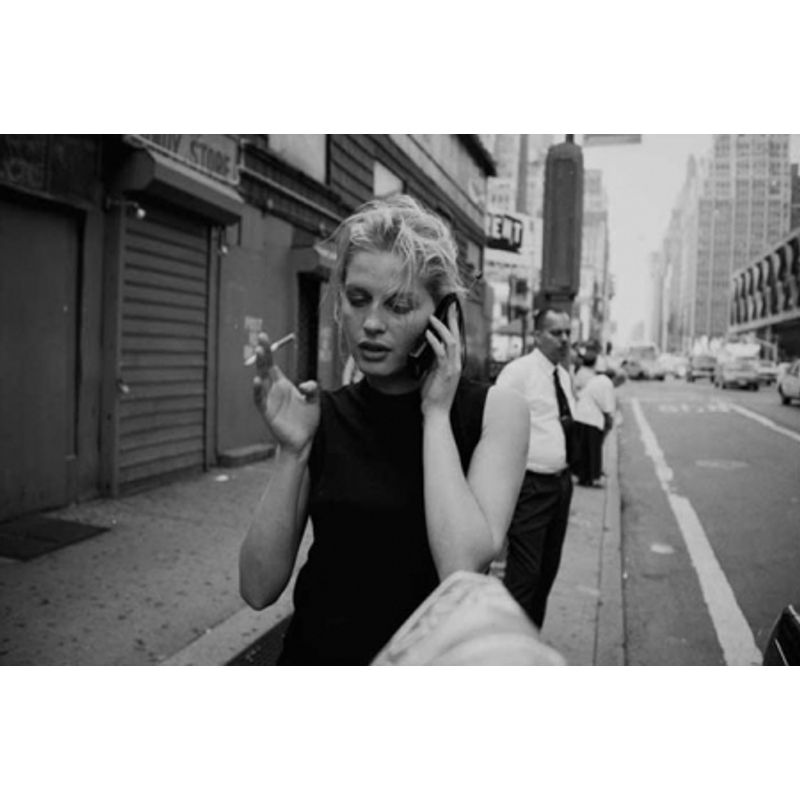 peter-lindbergh-on-street-26464-3