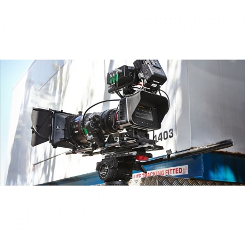 blackmagic-production-camera-4k-camera-video-profesionala-4k-montura-canon-ef-27190-10