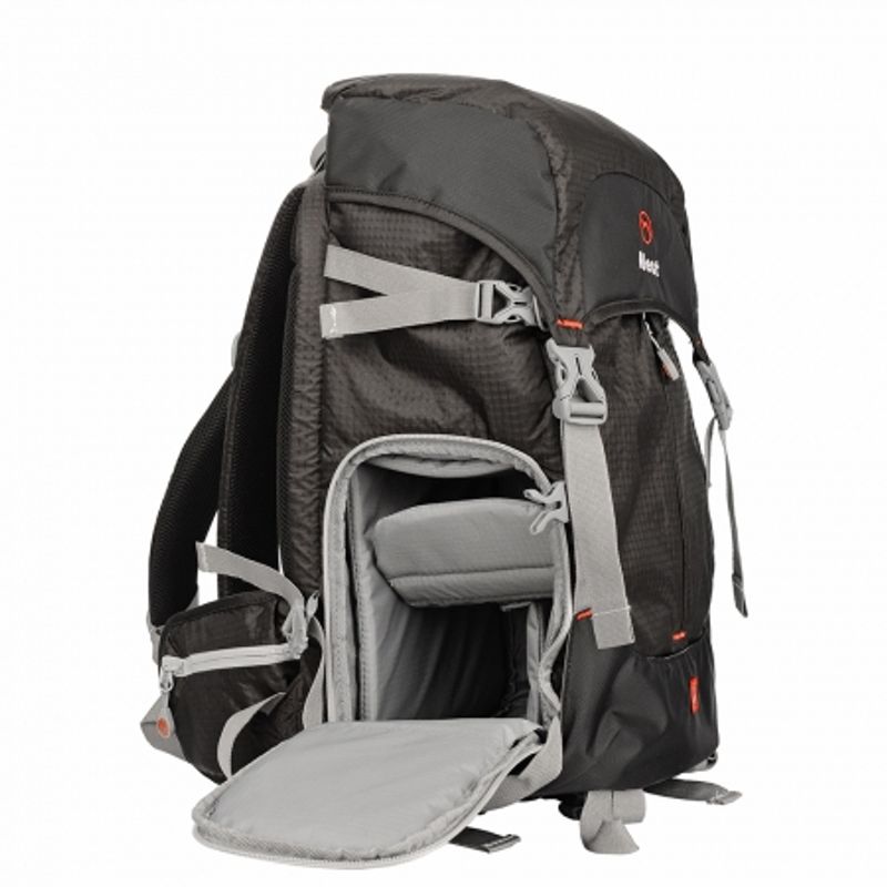 nest-explorer-300-l-negru-rucsac-foto-video-27545-2