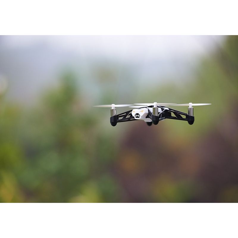 parrot-rolling-spider-minidrona-36806-685-540