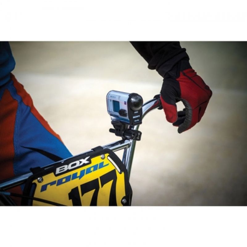 sony-vct-hm2-prindere-ghidon-sony-actioncam-45747-6-624