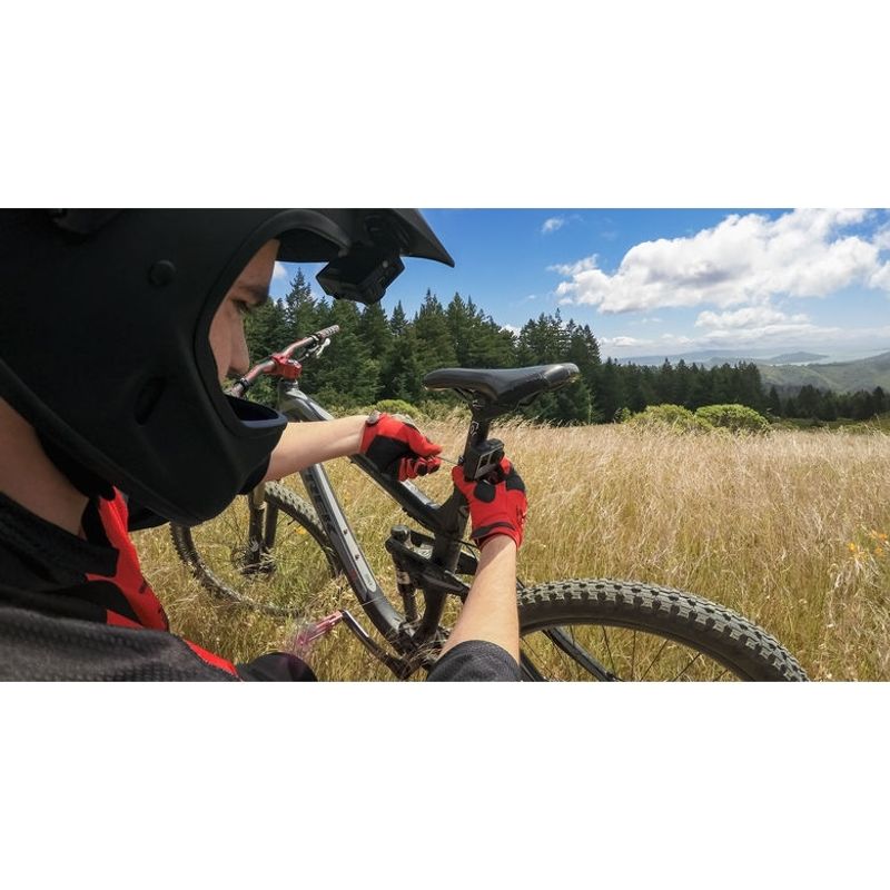 gopro-pro-handlebar-seatpost-pole-mount-52779-168-396