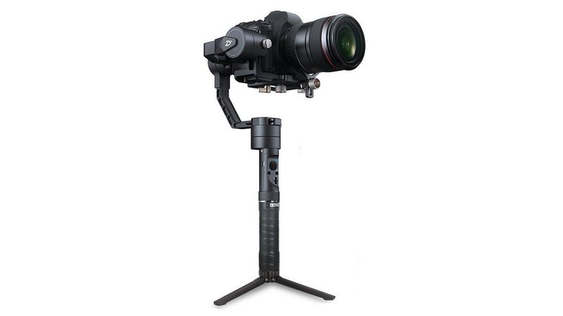 Zhiyun Tech Crane Plus Stabilizator Inteligent pe 3 Axe - F64.ro