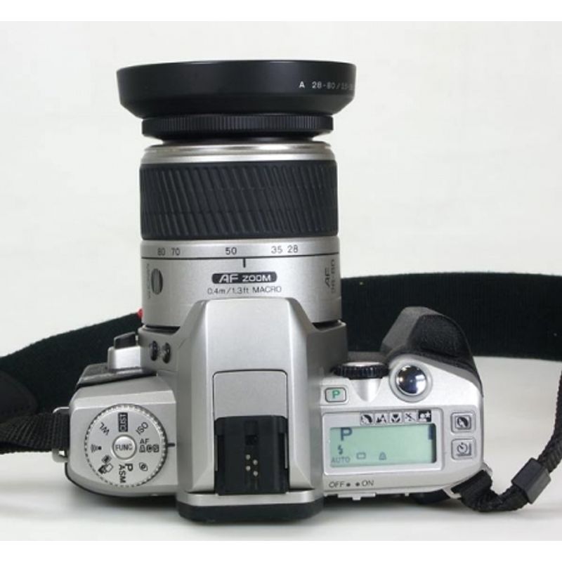 aparat-foto-minolta-dynax-4-pe-film-35mm-af-teleobiectiv-minolta-75-300mm-f-4-5-5-6-ob-minolta-28-80mm-f-3-5-5-6-blitz-hama-zoom-flash-af28-2267-1