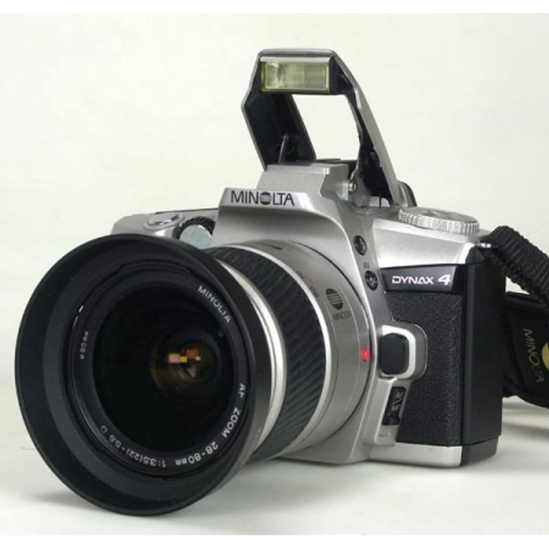 aparat-foto-minolta-dynax-4-pe-film-35mm-af-teleobiectiv-minolta-75-300mm-f-4-5-5-6-ob-minolta-28-80mm-f-3-5-5-6-blitz-hama-zoom-flash-af28-2267-2