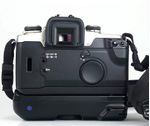 aparat-foto-canon-eos-50e-body-aparat-pe-film-35mm-battery-grip-bp50-3632-1