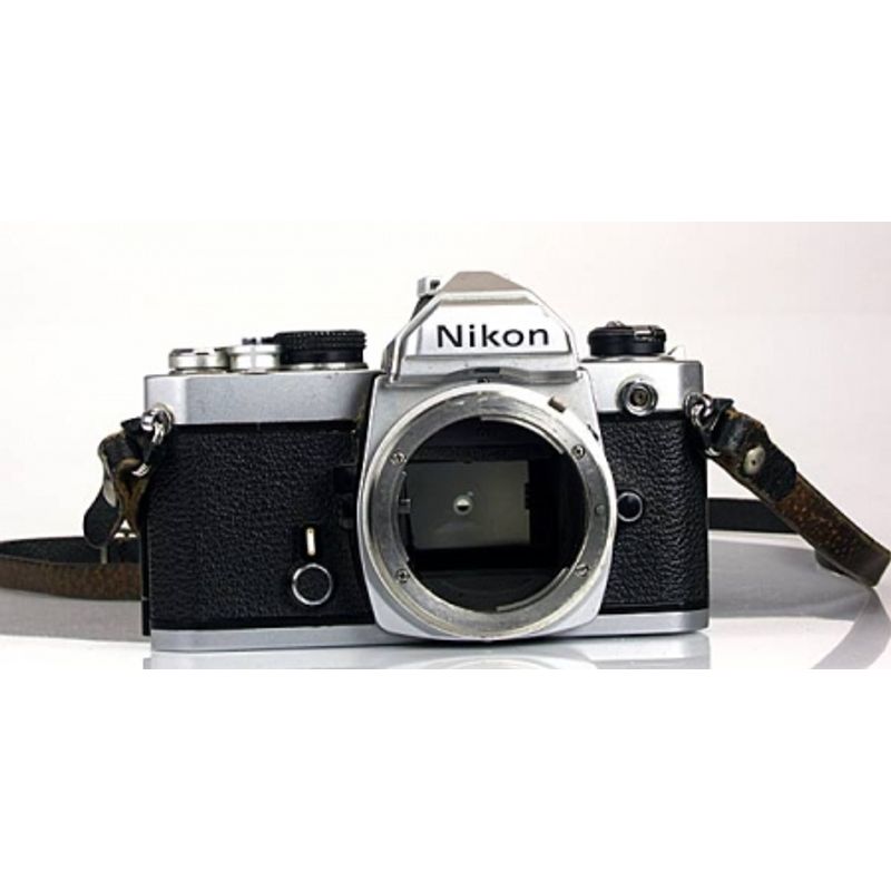aparat-foto-reflex-nikon-fm-obiectiv-zoom-nikkor-43-86mm-f-3-5-pe-film-35mm-3668-1