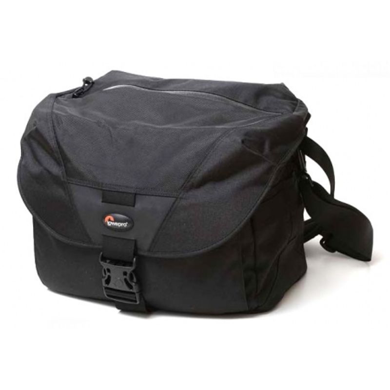 lowepro-stealth-reporter-d550-aw-4949