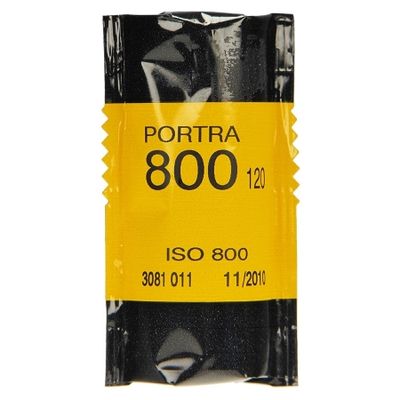 Kodak Professional Portra 800 - film negativ color lat (ISO 800, 120)