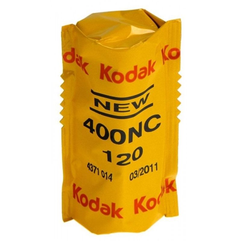 kodak-professional-portra-400nc-film-negativ-color-lat-iso-400-120-11962