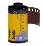 kodak-professional-portra-400nc-film-negativ-color-ingust-iso-400-135-12694