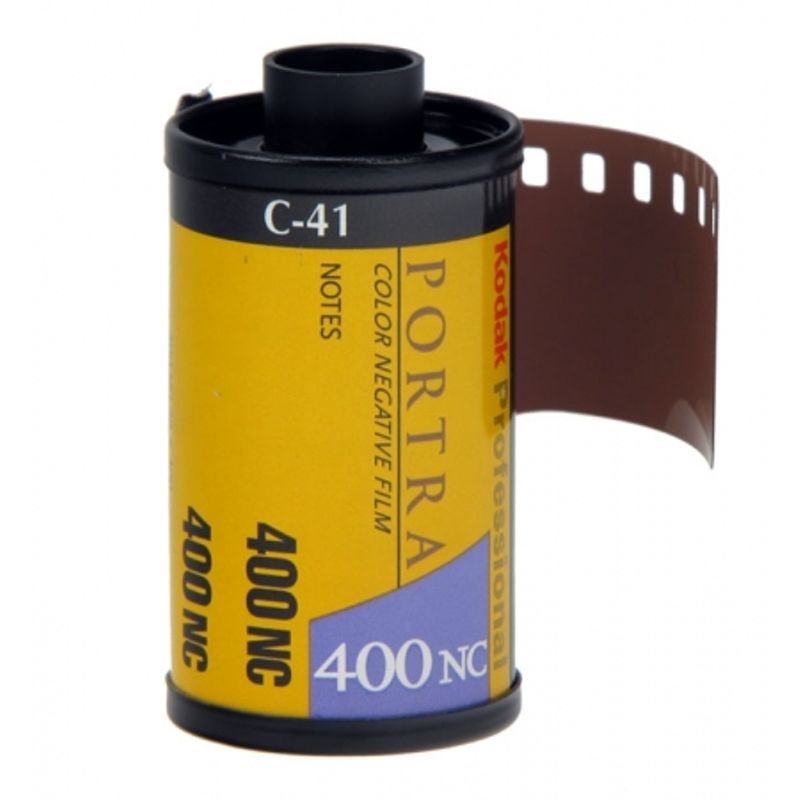 kodak-professional-portra-400nc-film-negativ-color-ingust-iso-400-135-12694