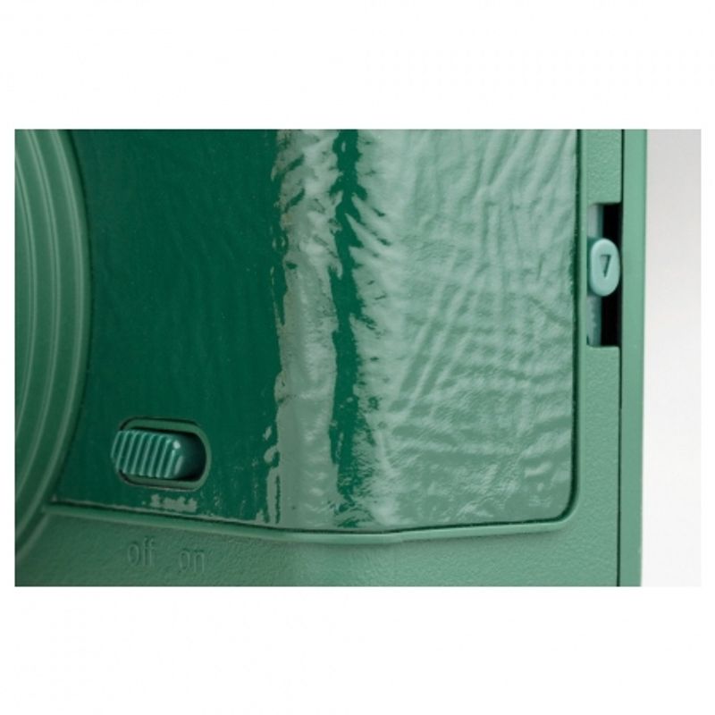 lomography-fisheye-one-green-21885-9
