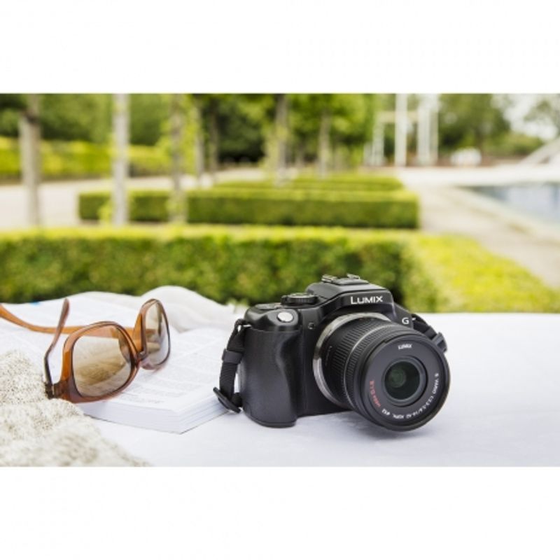 Panasonic Lumix DMCG5K negru kit Vario G 1442mm f/3.55.6 Mega OIS