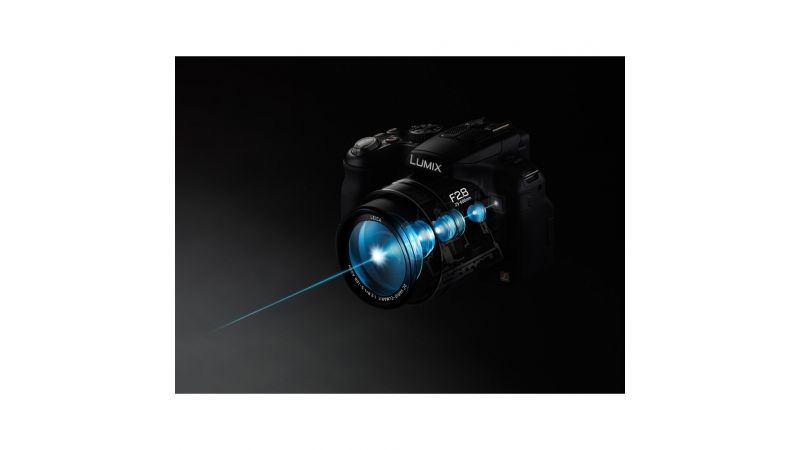 Panasonic Lumix DMC-FZ200 - F64.ro