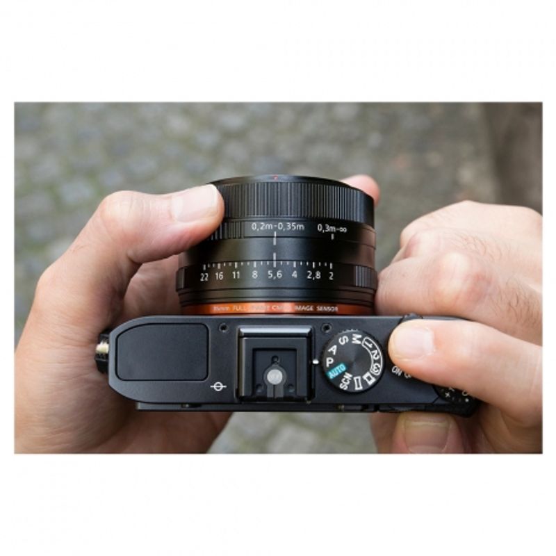 sony-cyber-shot-dsc-rx1-35mm-f2-carl-zeiss-sonnar-t-23733-15