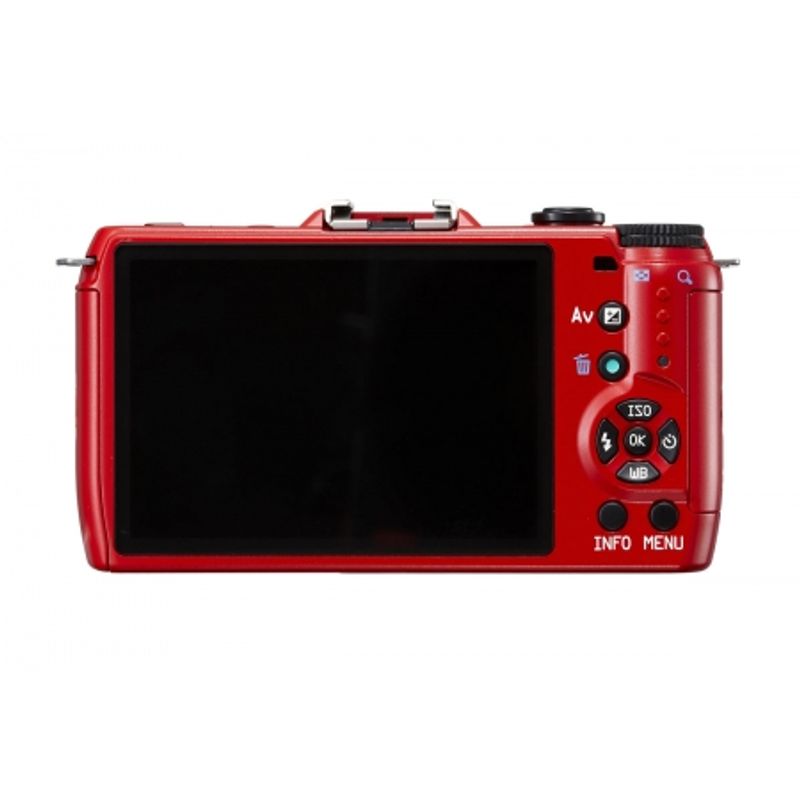 pentax-q10-red-smc-5-15mm-f2-8-4-5-ed-al-if-25665-1