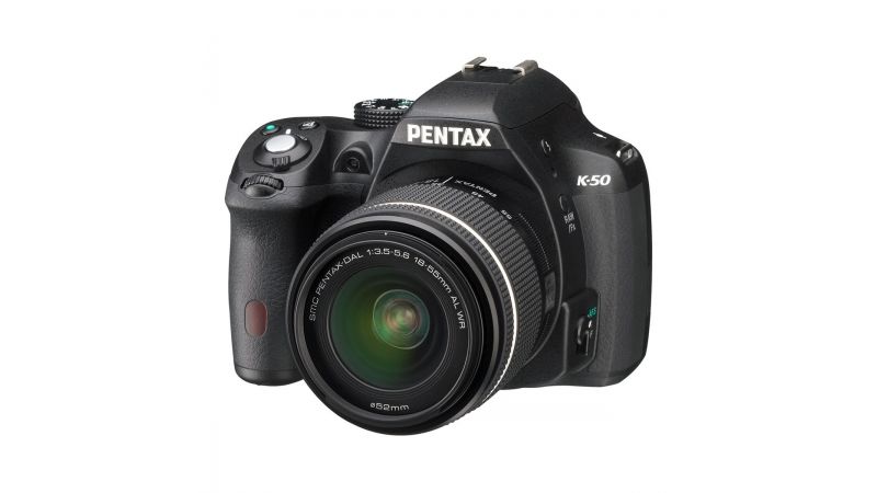 Pentax K-50 + SMC DAL 18-55 F3.5-5.6 WR negru - F64.ro