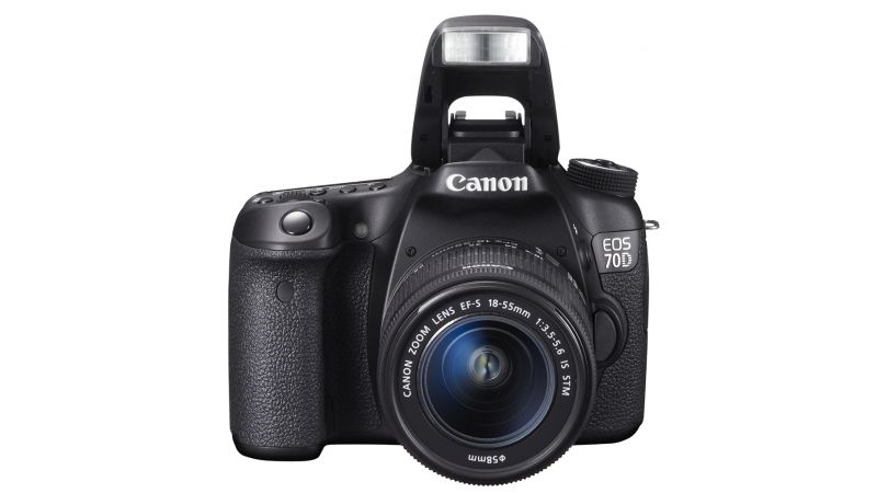 Canon EOS 70D kit obiectiv EF-S 18-55mm f/3.5-5.6 IS STM - F64.ro