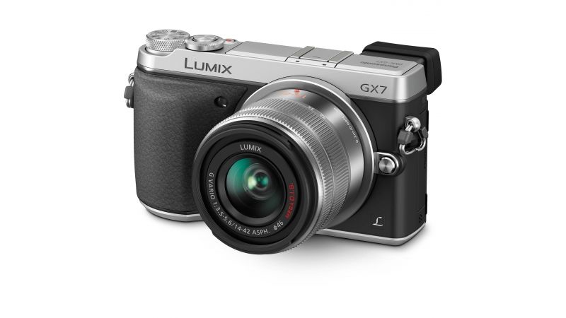 Panasonic DMC-GX7 argintiu kit 14-42mm f/3.5-5.6 II - F64.ro