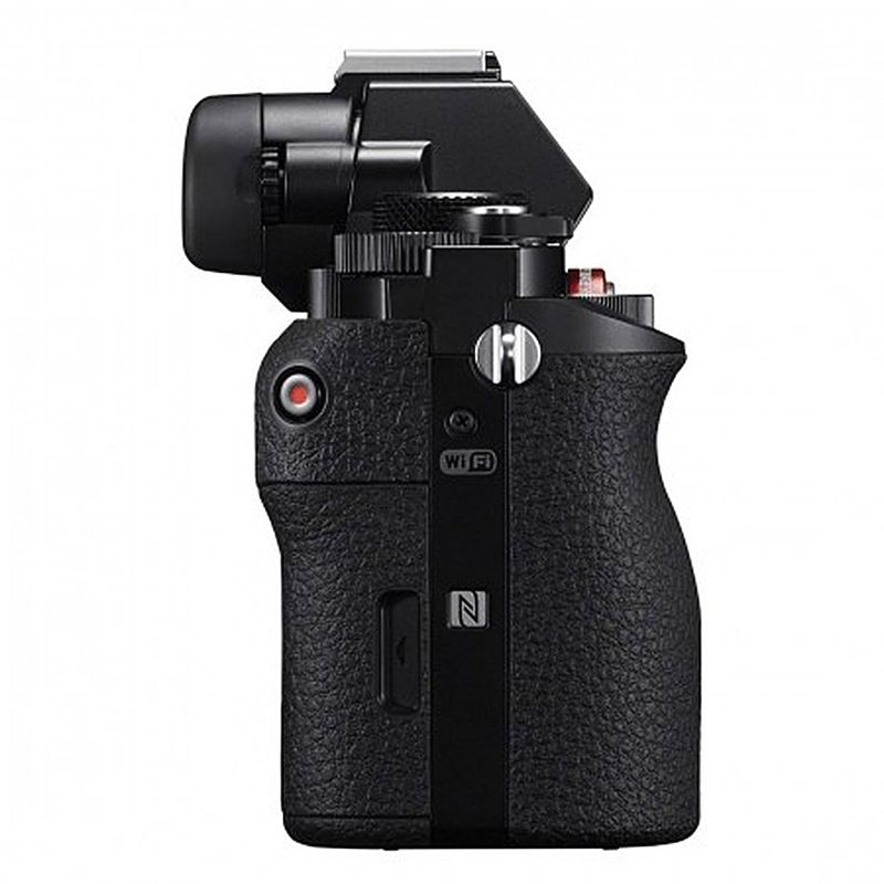 sony-a7r-body-36-3mpx-full-frame--af-hibrid--5-fps--wi-fi-30116-4_1